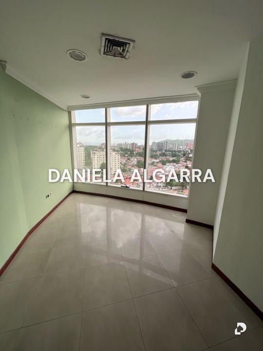Office in San José de Tarbes, Valencia – 5