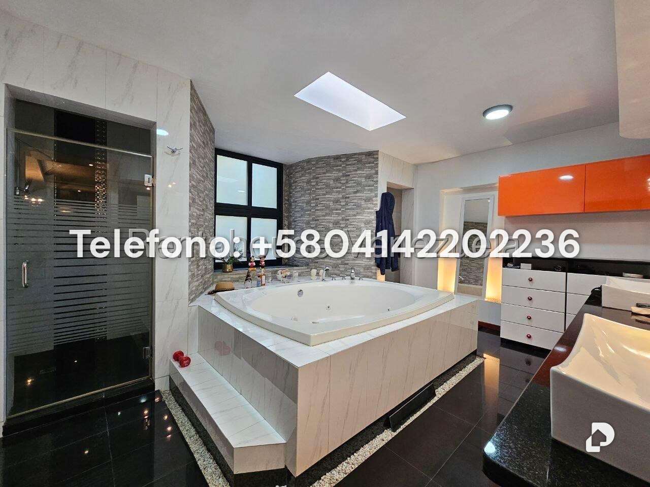Casa en La Lagunita Country Club, Caracas – 84