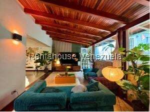 Casa en Alto Prado, Caracas - 1