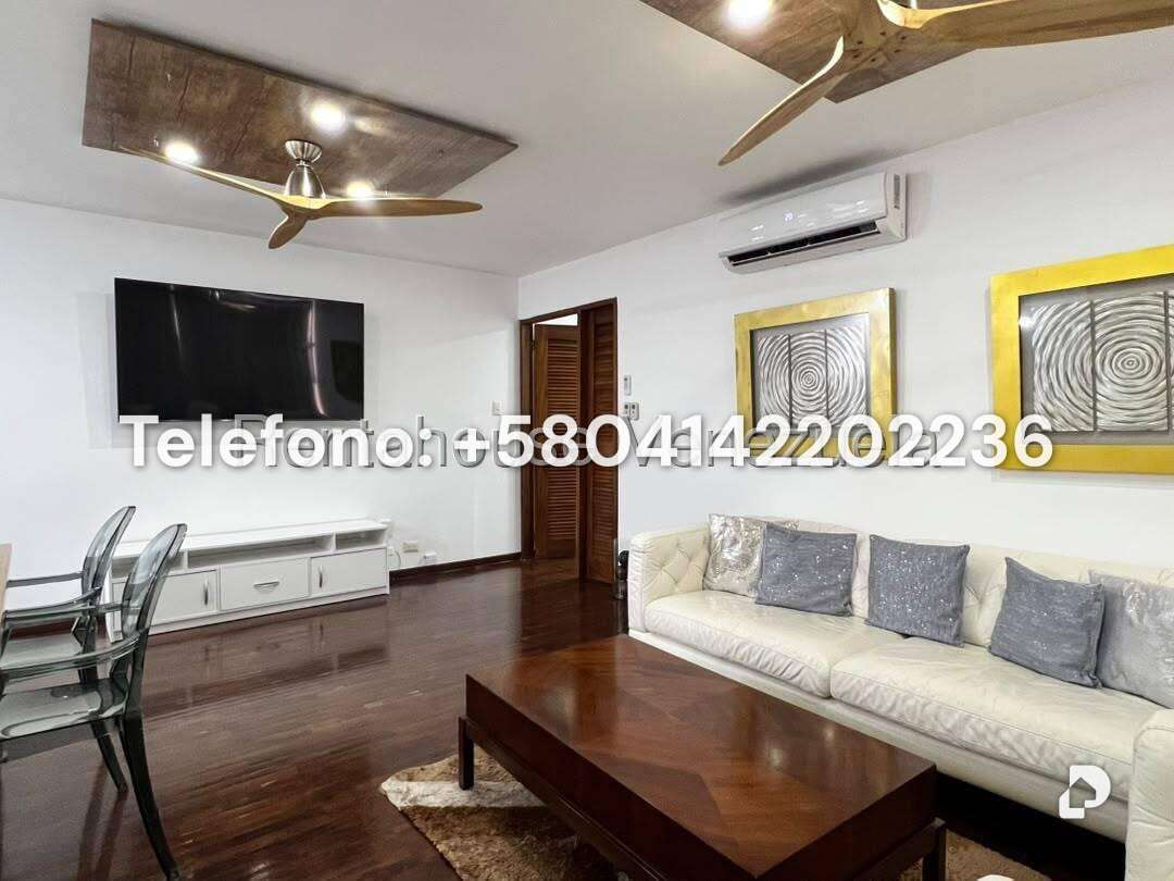 Apartamento en Los Palos Grandes, Caracas – 10