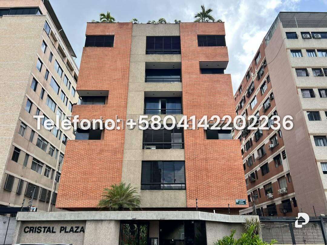 Apartamento en Los Palos Grandes, Caracas – 1