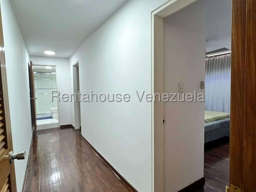 Apartamento en Los Palos Grandes, Caracas