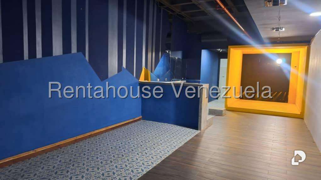 Local comercial en Lomas de La Lagunita, Caracas – 10