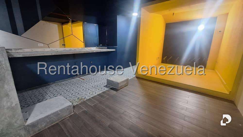 Local comercial en Lomas de La Lagunita, Caracas – 6