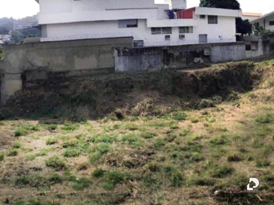 Terreno en Caracas – 3