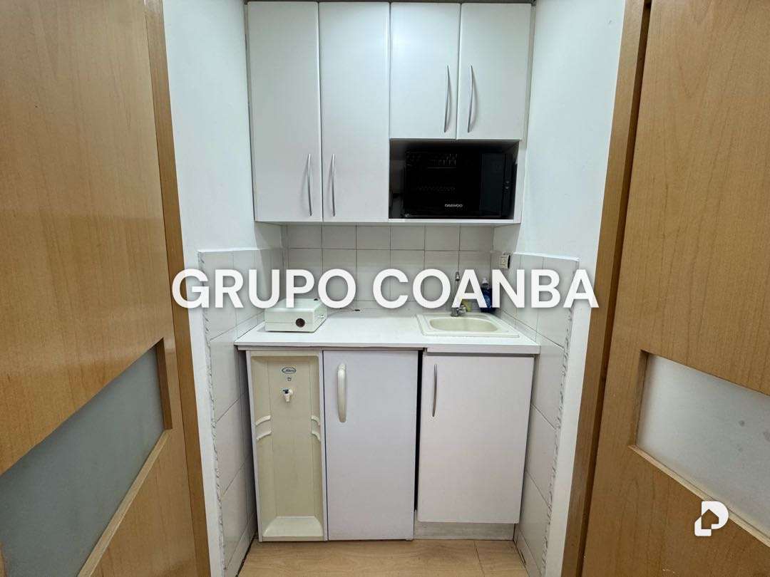 Oficina en Los Palos Grandes, Caracas – 11
