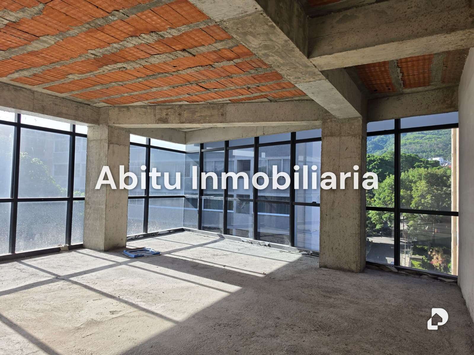 Oficina en Santa Eduvigis, Caracas – 11