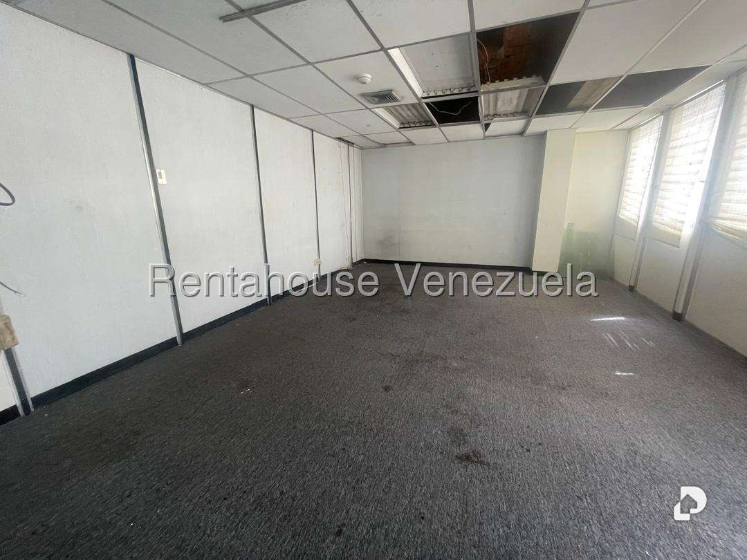 Oficina en El Rosal, Caracas – 8