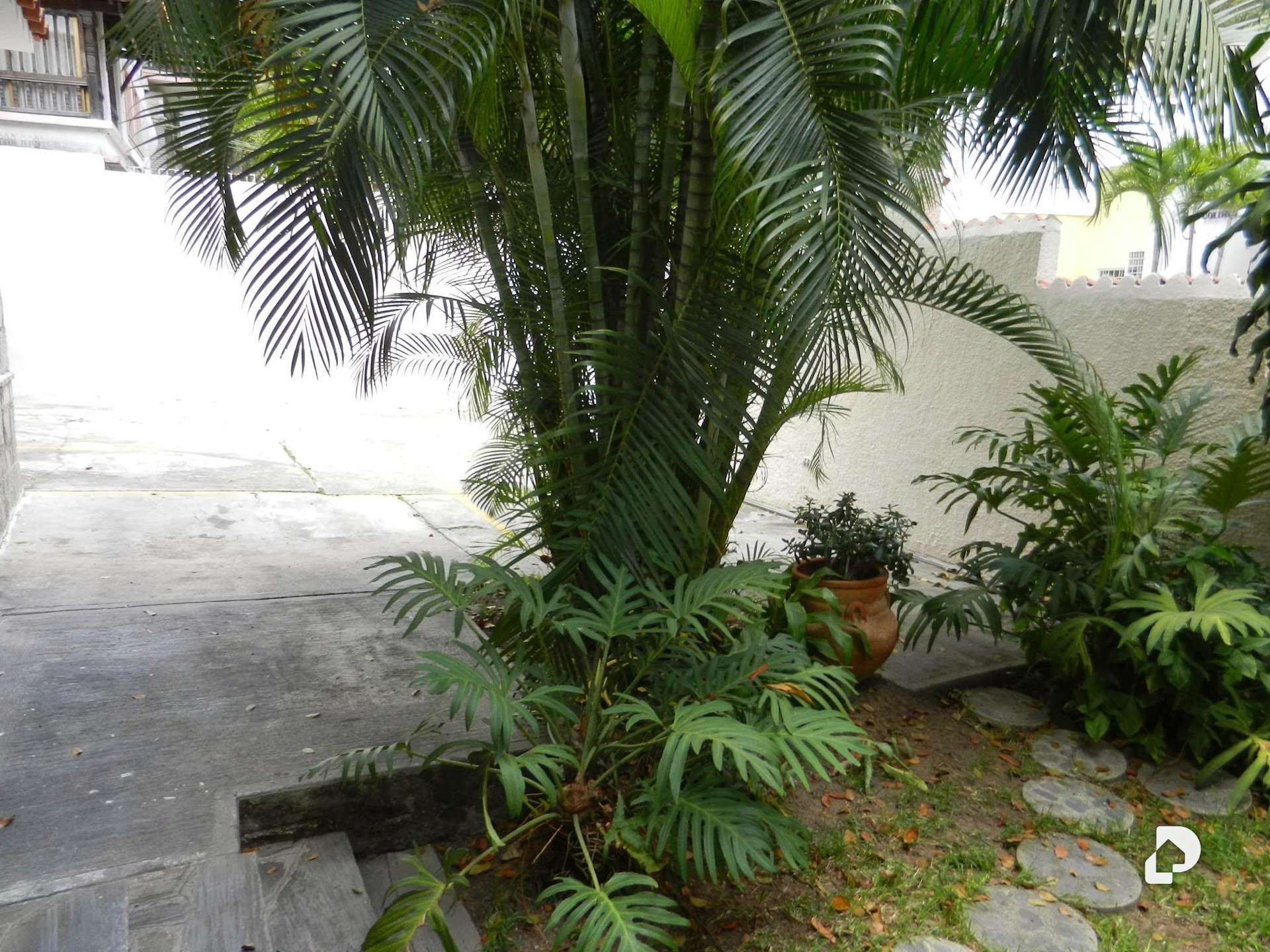 Casa en Colinas de Bello Monte, Caracas – 24