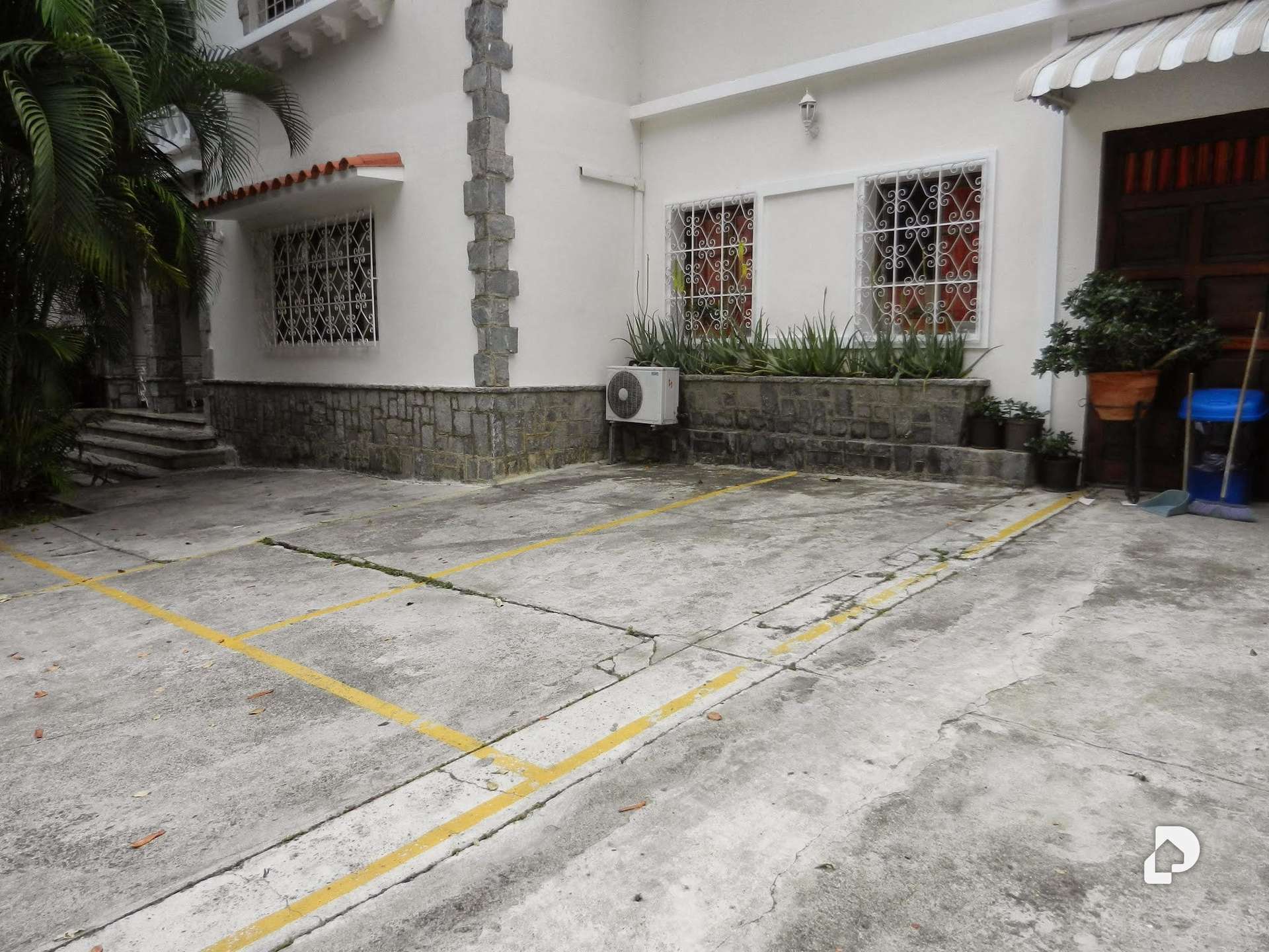 Casa en Colinas de Bello Monte, Caracas – 2