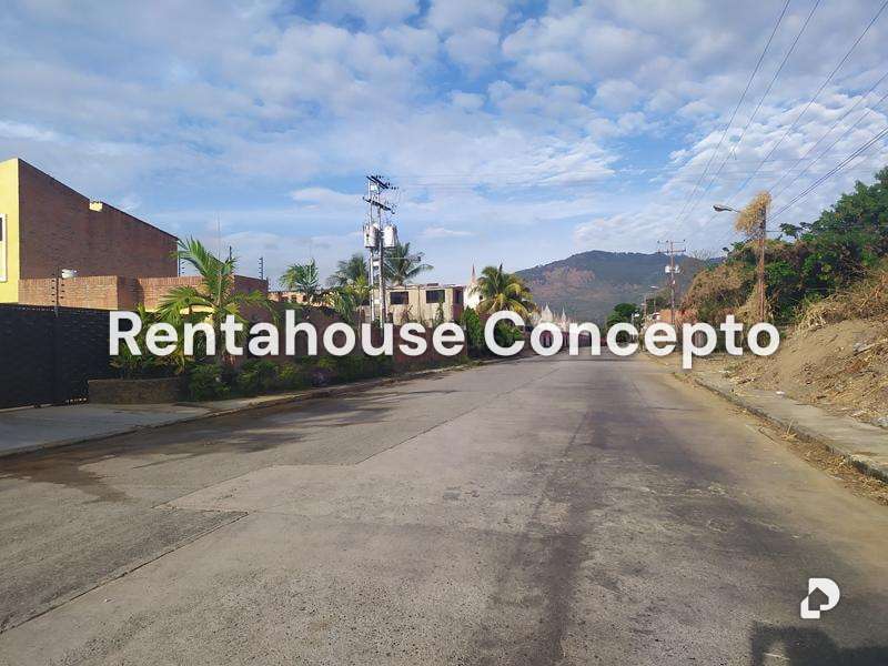Terreno en Manantial, Naguanagua – 13