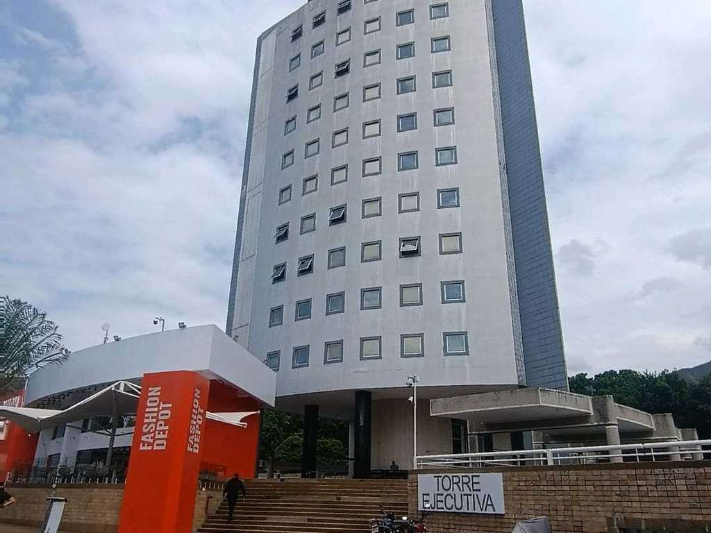 Oficina en El Parral, Valencia - 1