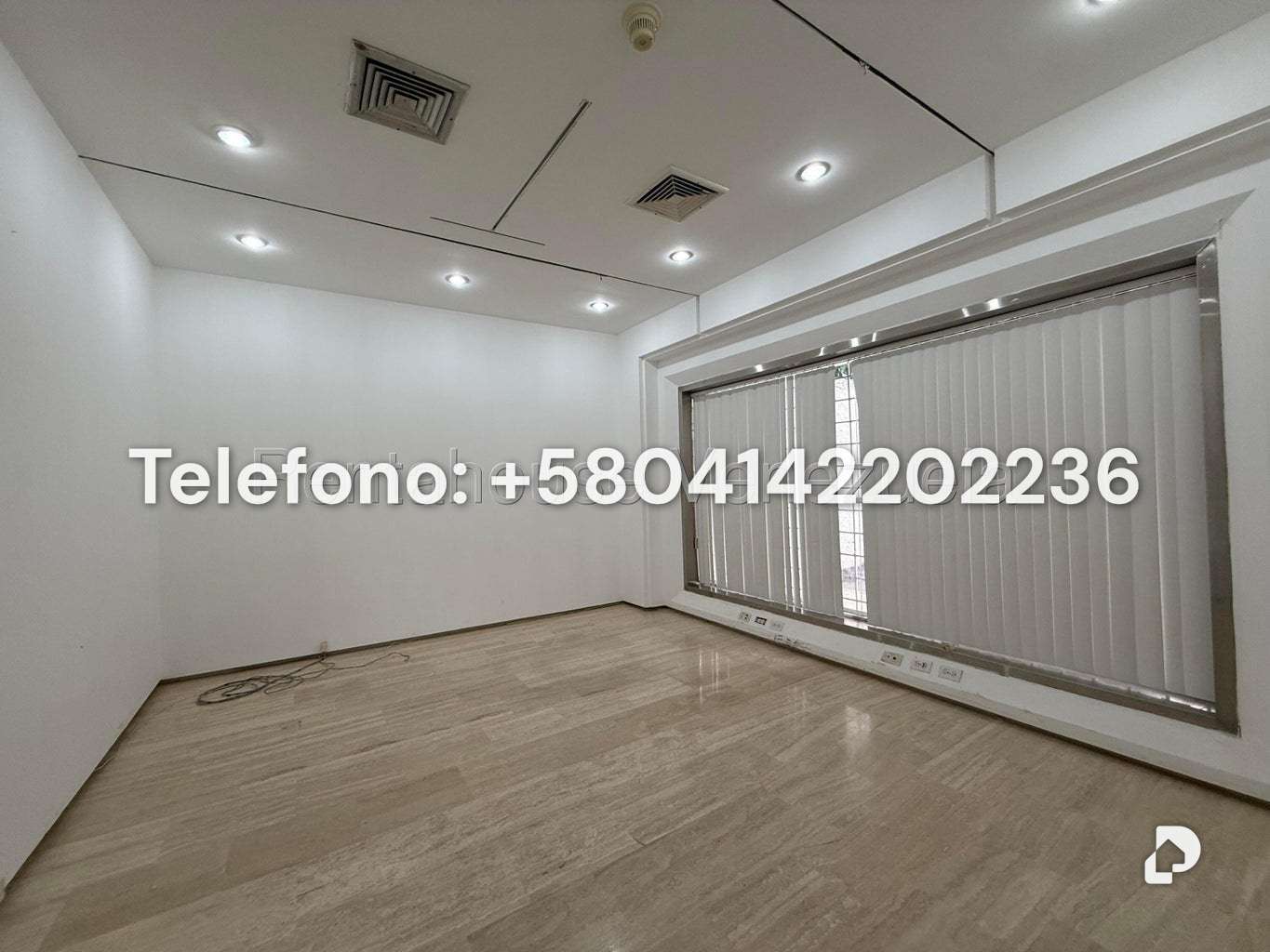 Casa en Altamira, Caracas – 13