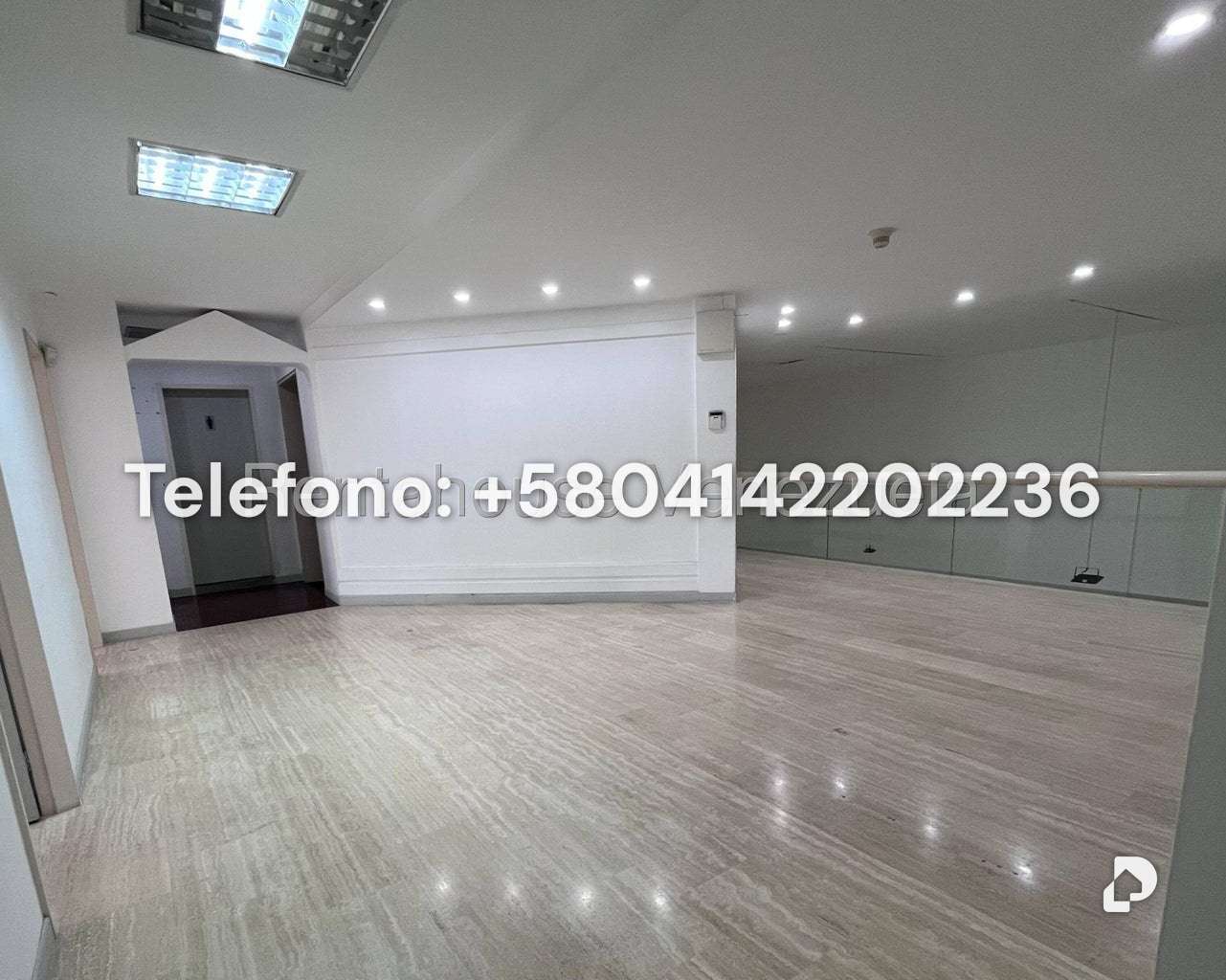 Casa en Altamira, Caracas – 26