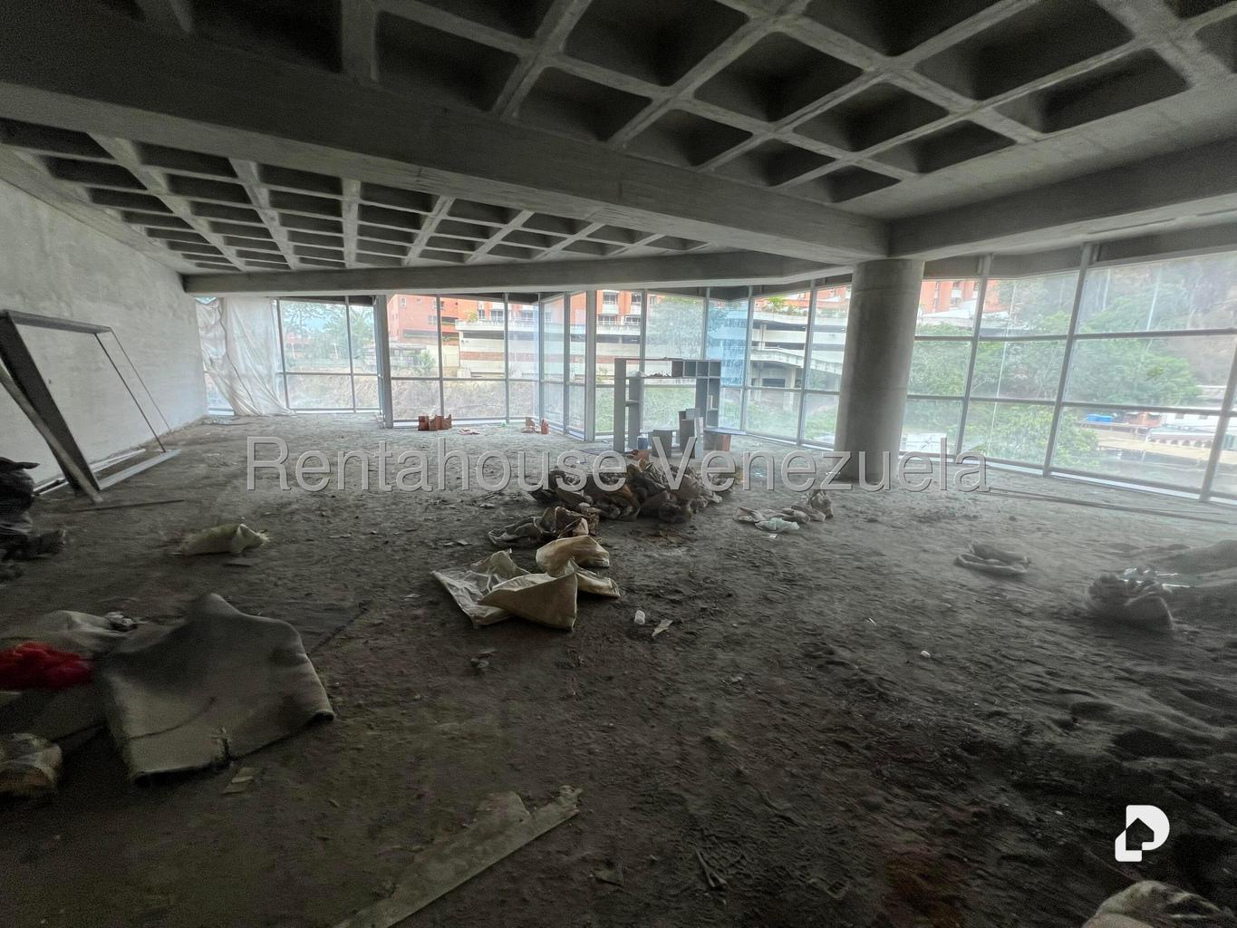 Local comercial en Cerro Verde, Caracas – 5
