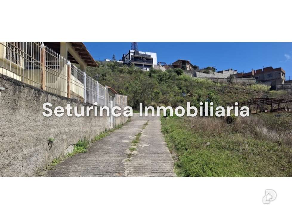 Land in El Junquito, Caracas – 16