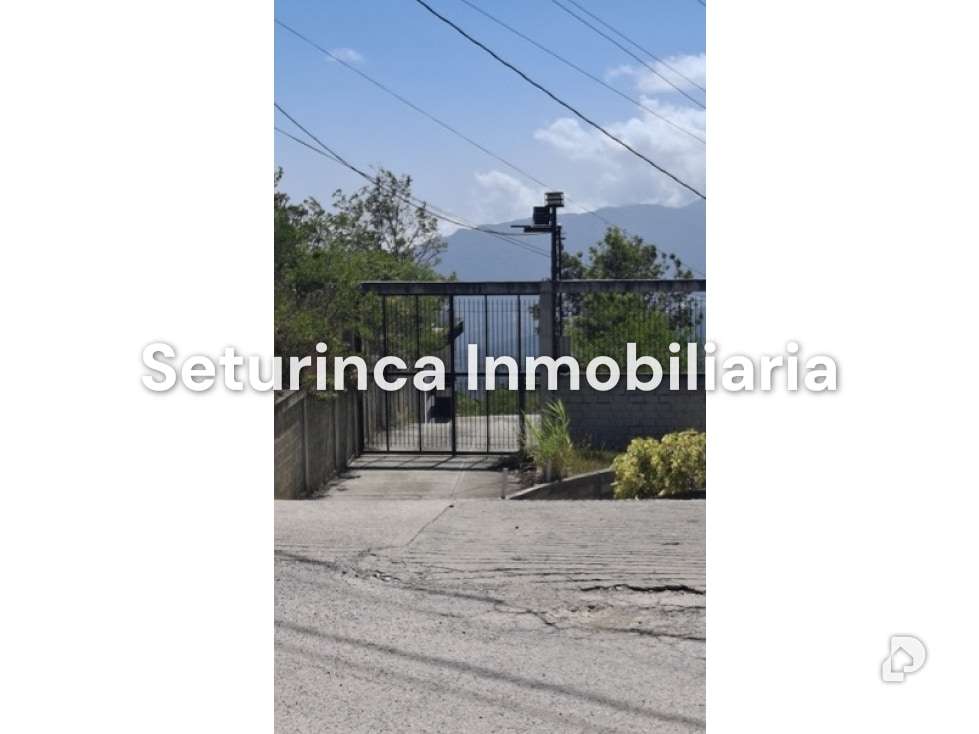 Land in El Junquito, Caracas – 11