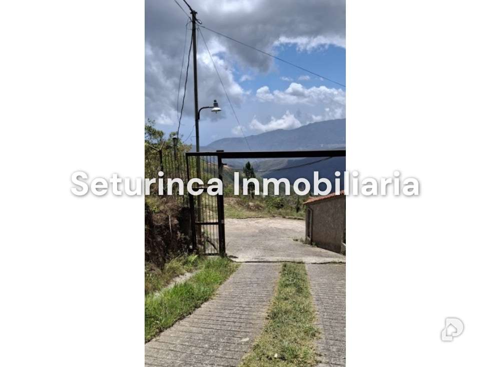 Land in El Junquito, Caracas – 37