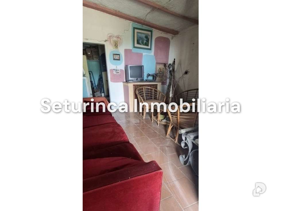 Land in El Junquito, Caracas – 24