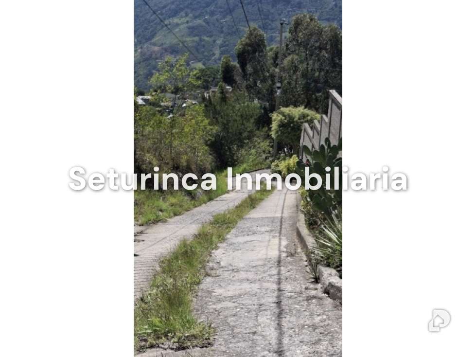Land in El Junquito, Caracas – 12
