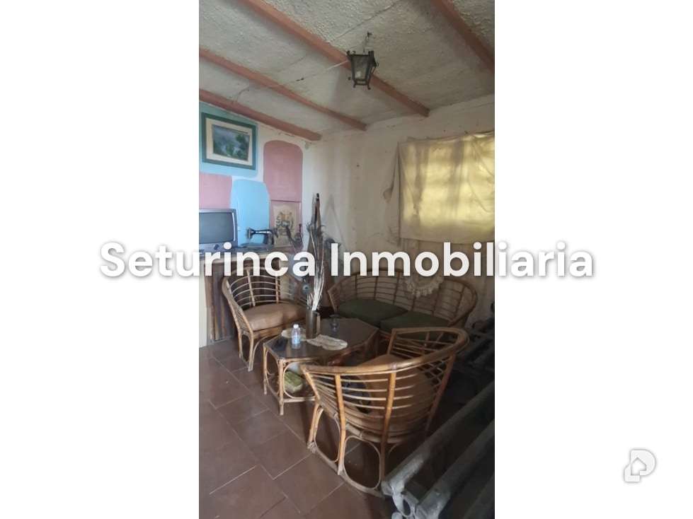 Land in El Junquito, Caracas – 53