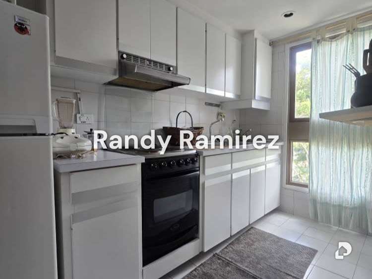 Apartamento en Altamira, Caracas – 11