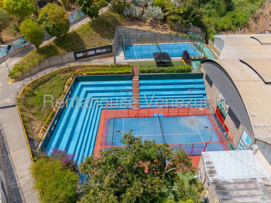 Local comercial en Petare, Caracas - 1