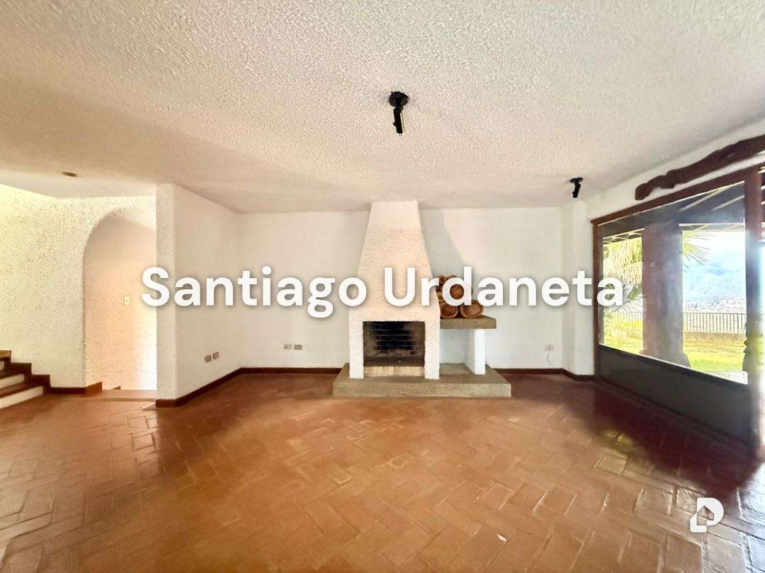 Casa en Alto Hatillo, Caracas – 12