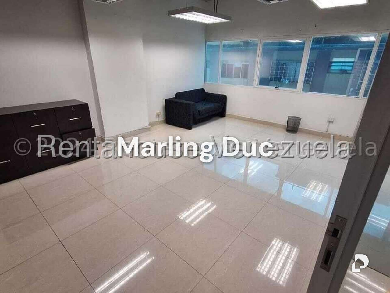 Oficina en Las Mercedes, Caracas – 11