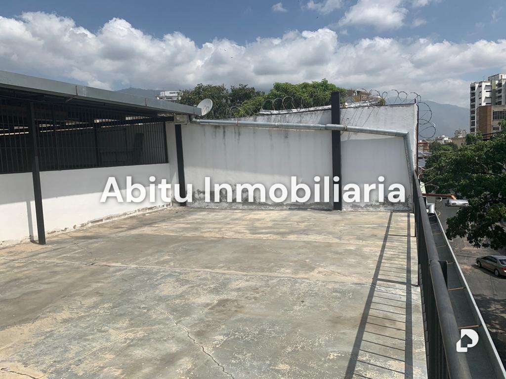 Local comercial en Prado de María, Caracas – 2