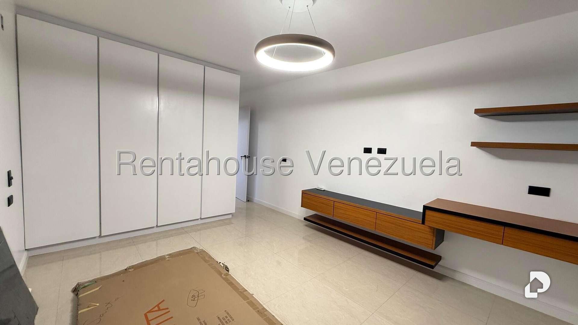 Apartamento en Colinas de La Tahona, Caracas – 13