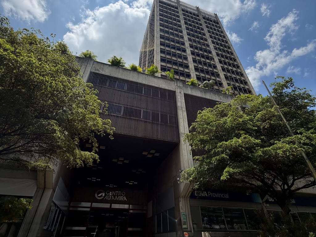 Oficina en Altamira, Caracas - 1