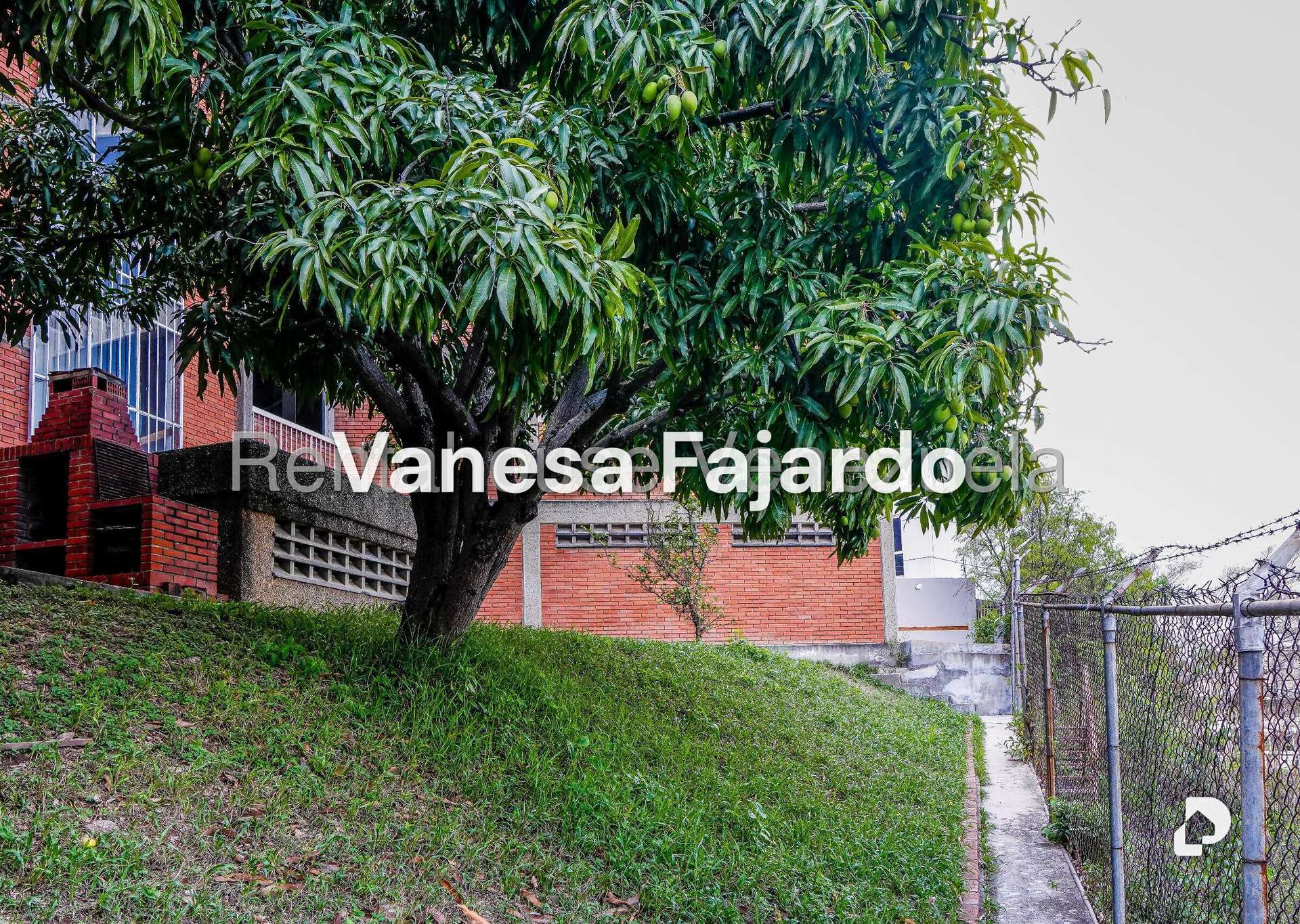 Edificio en Colinas de Bello Monte, Caracas – 10