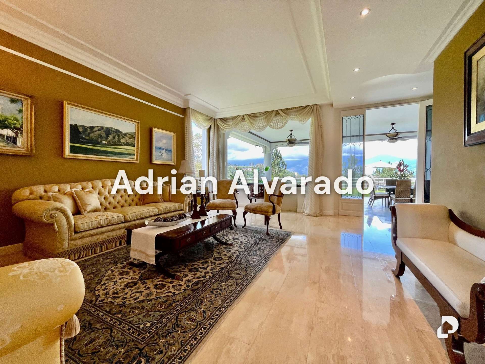 Casa en La Lagunita, Caracas – 11