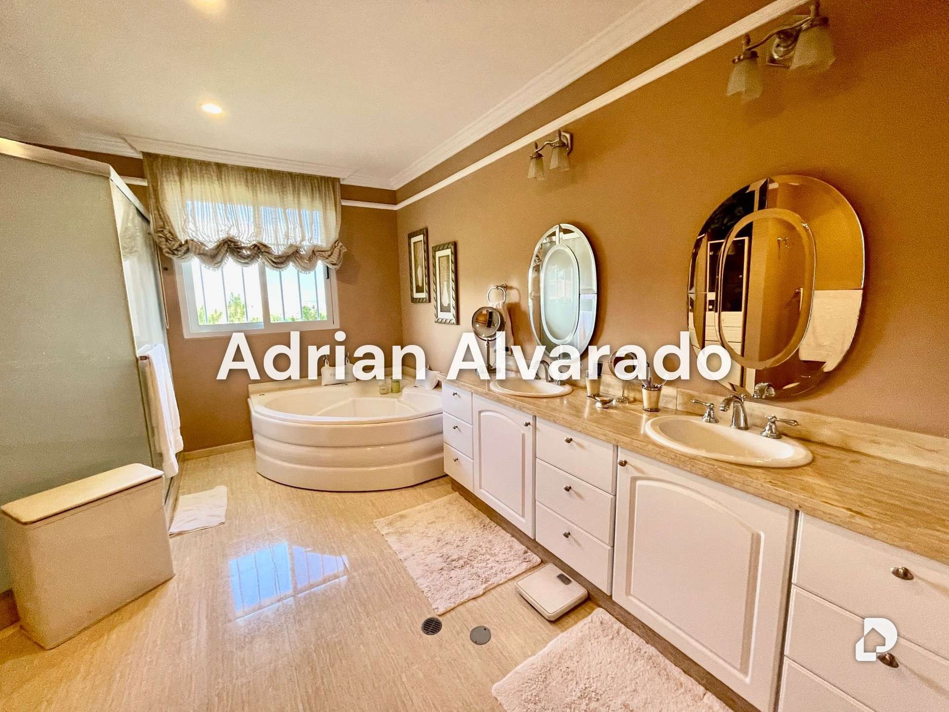 Casa en La Lagunita, Caracas – 20