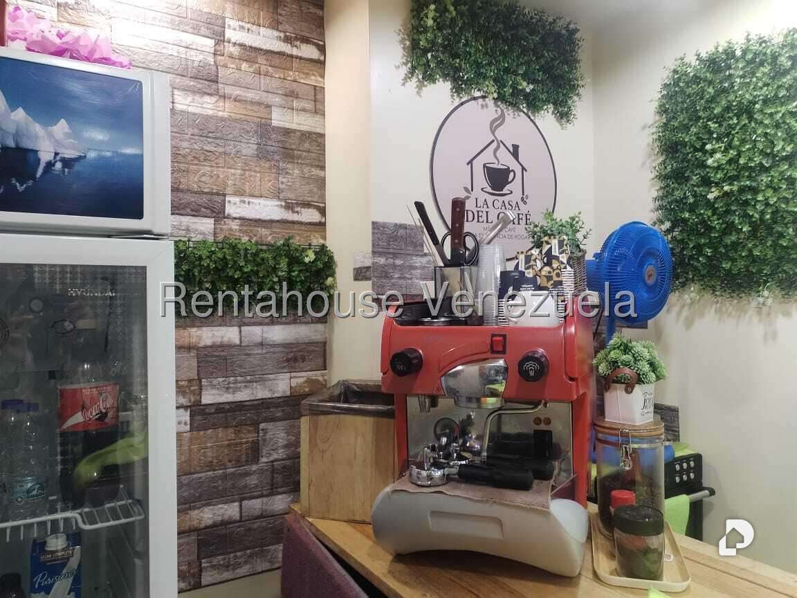 Local comercial en Parroquia La Candelaria, Caracas – 14