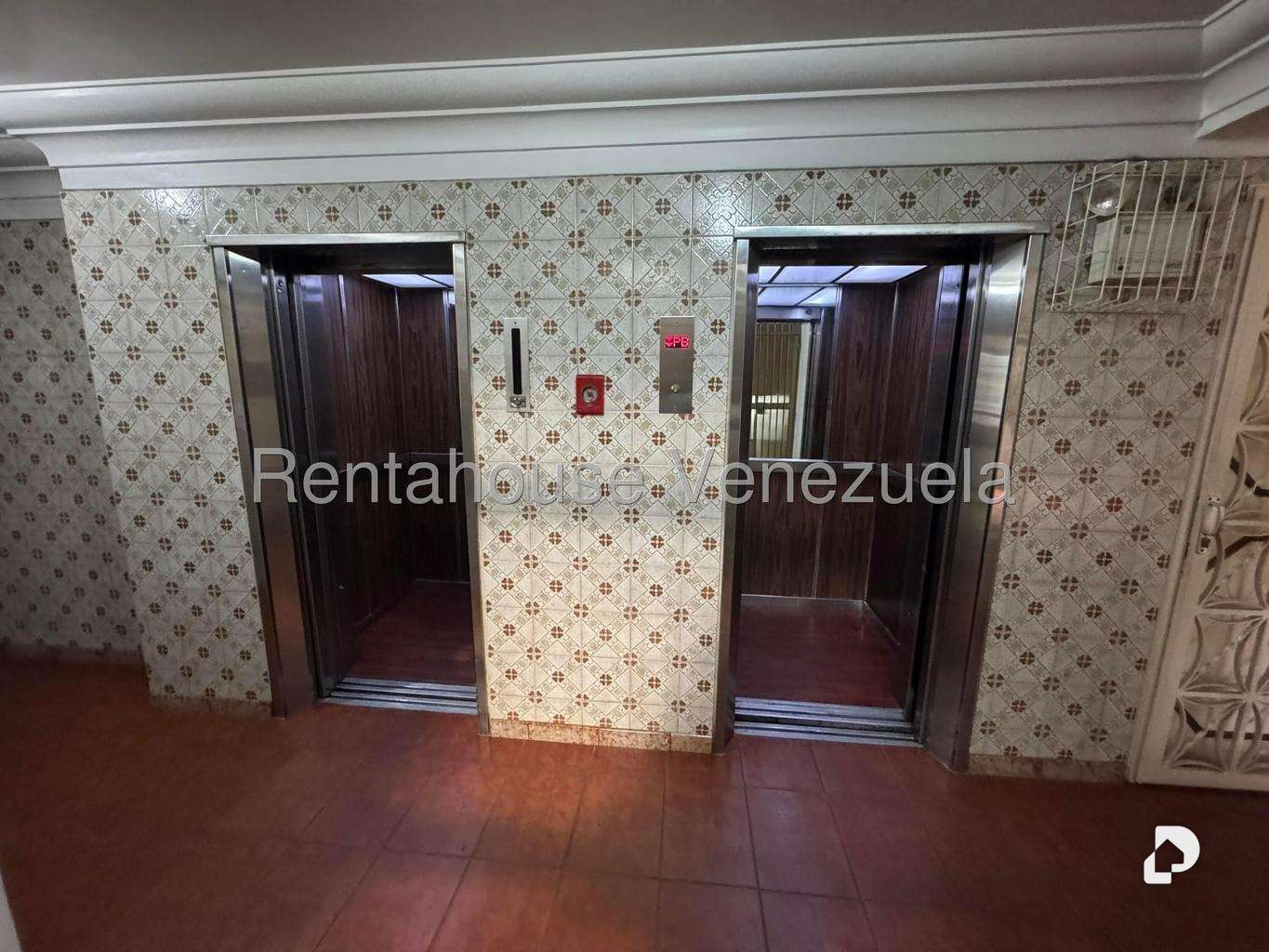 Apartamento en La Urbina, Caracas – 5