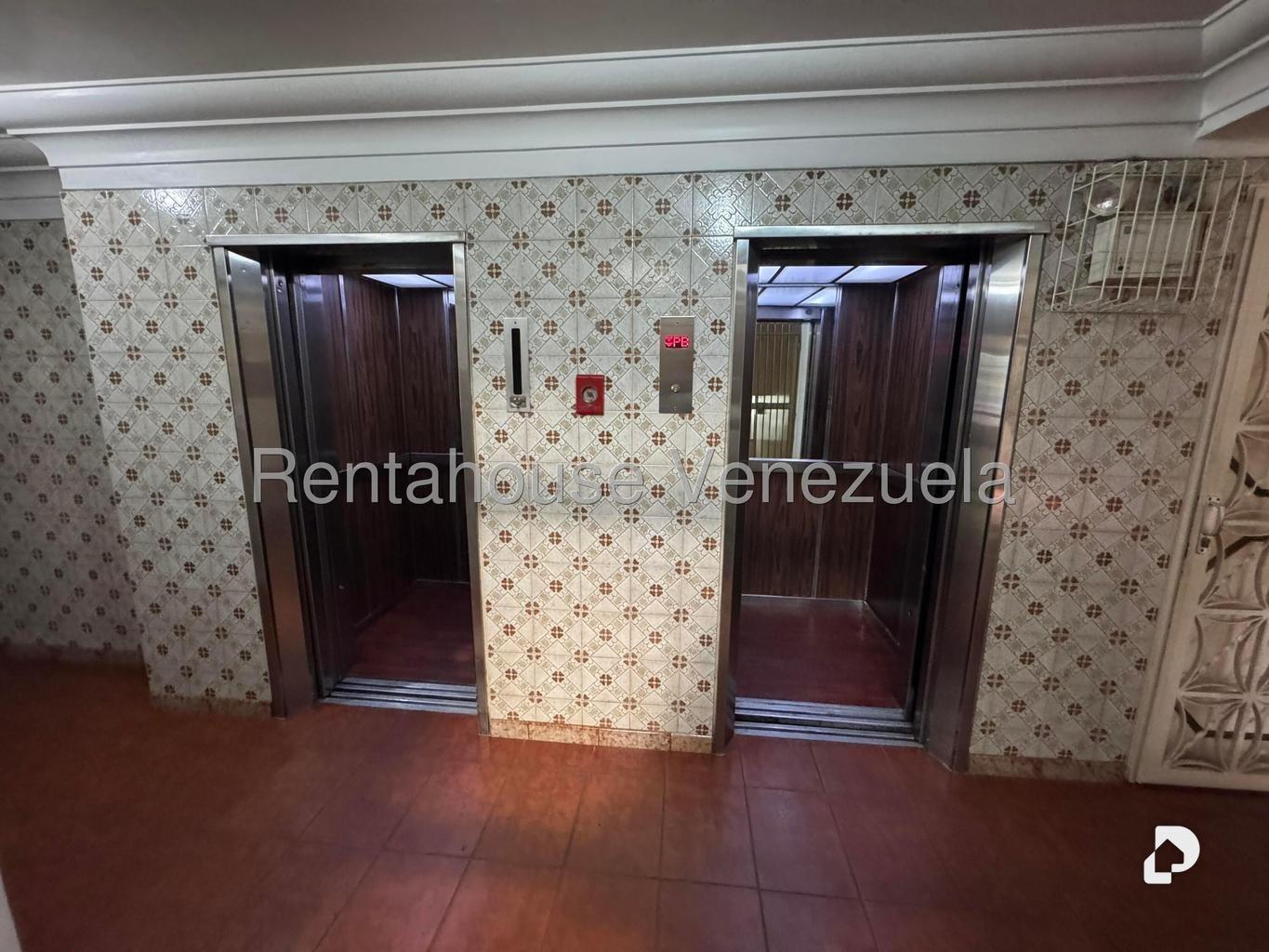 Apartamento en La Urbina, Caracas – 5