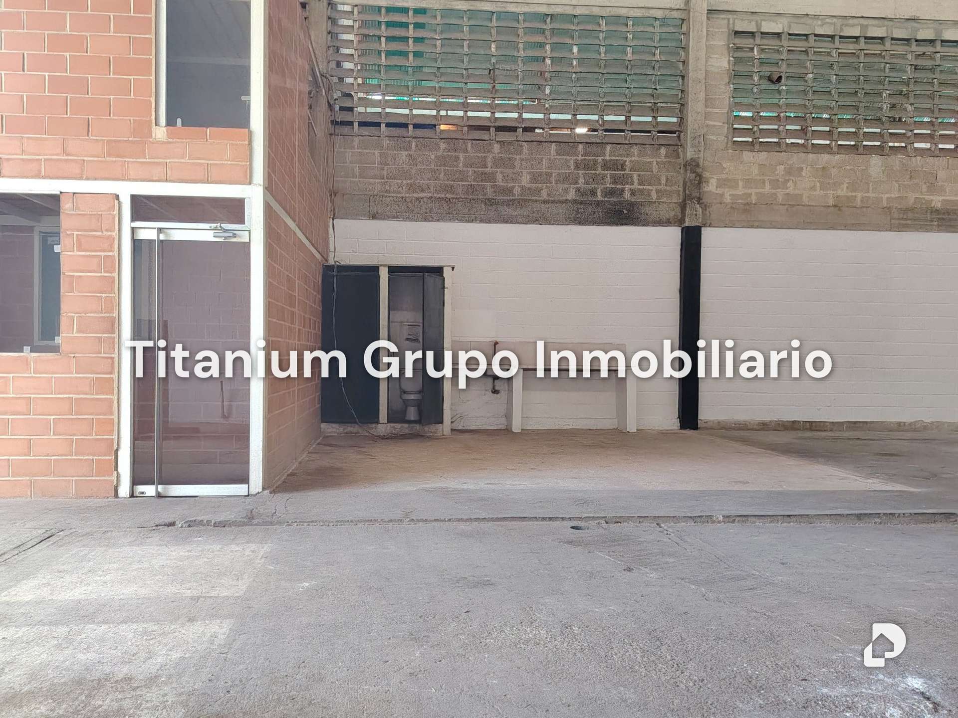 Galpón en Zona Industrial Sur, Valencia – 5