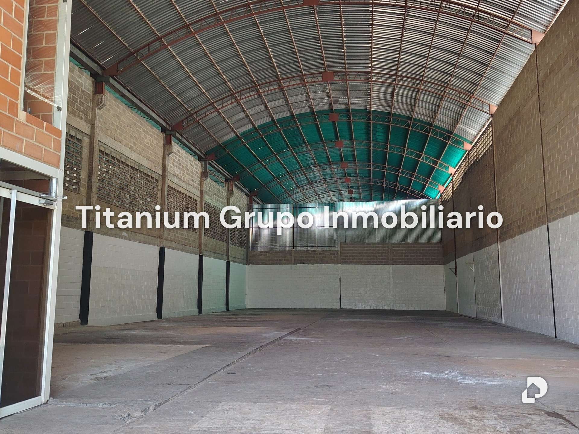 Galpón en Zona Industrial Sur, Valencia – 3