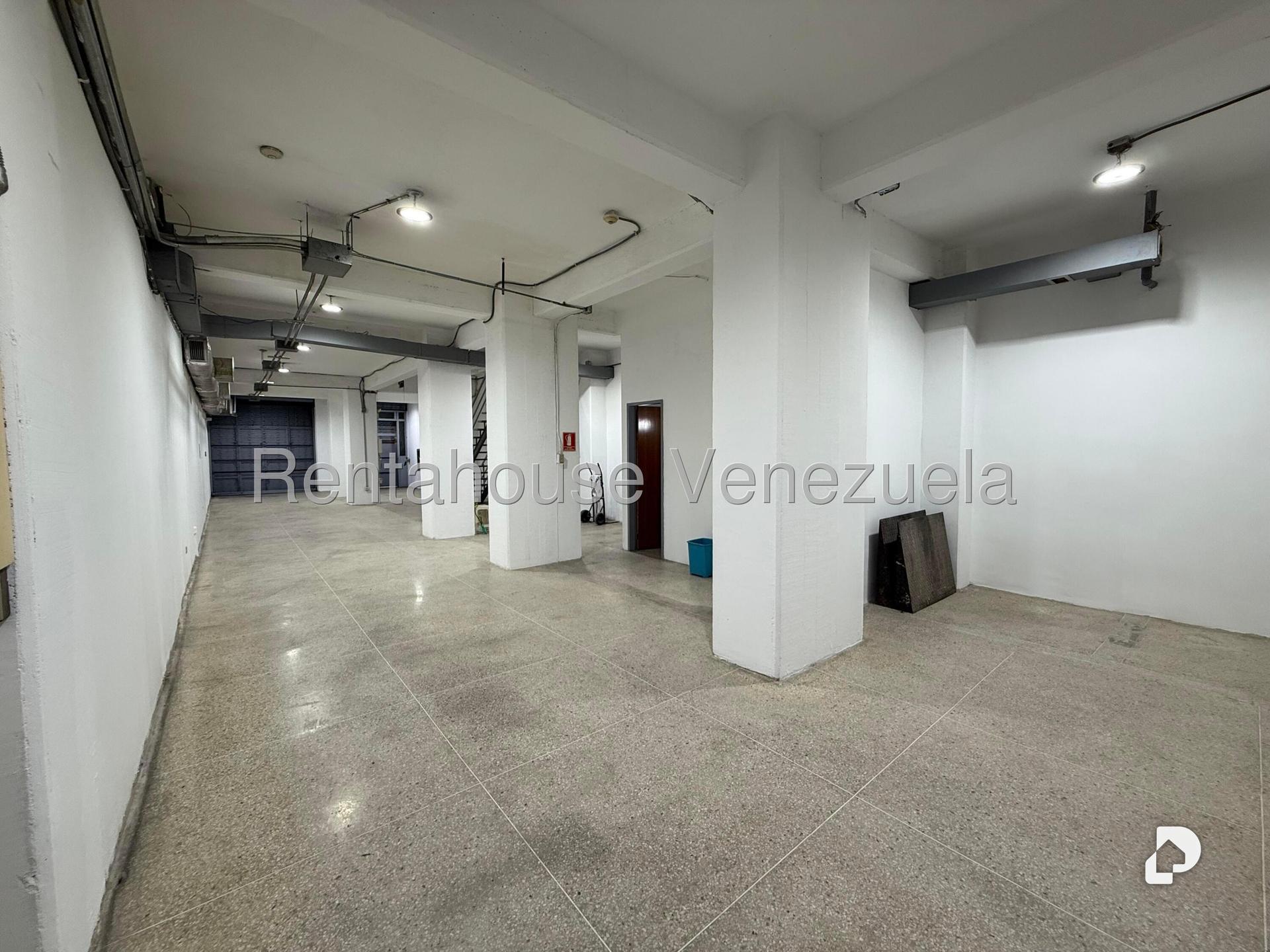 Local comercial en Parroquia La Candelaria, Caracas – 4
