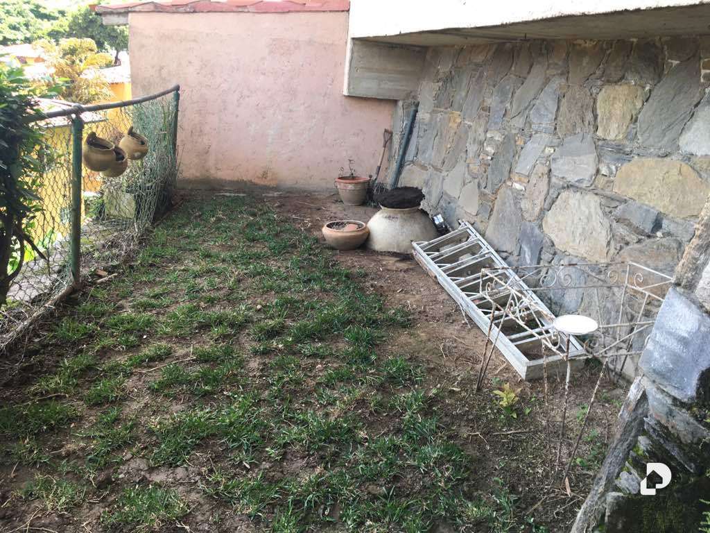 House in El Arroyo, Caracas – 16
