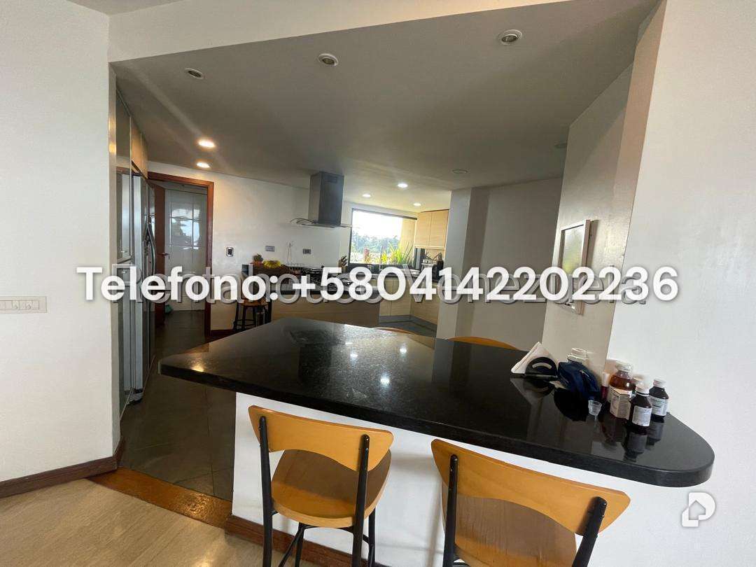 Apartamento en Los Naranjos (del Cafetal), Caracas – 17