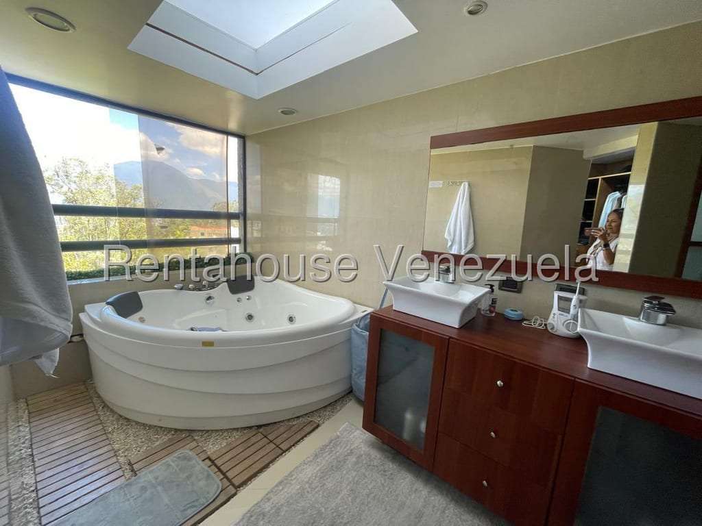 Apartamento en Los Naranjos (del Cafetal), Caracas