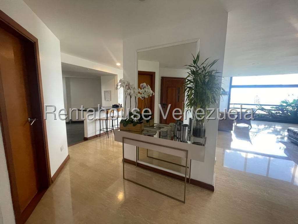 Apartamento en Los Naranjos (del Cafetal), Caracas