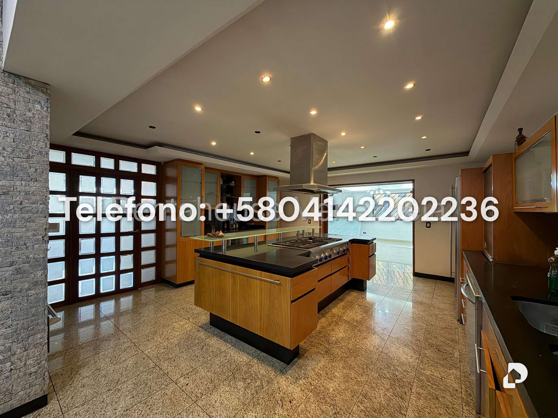 Casa en El Marqués, Caracas – 21