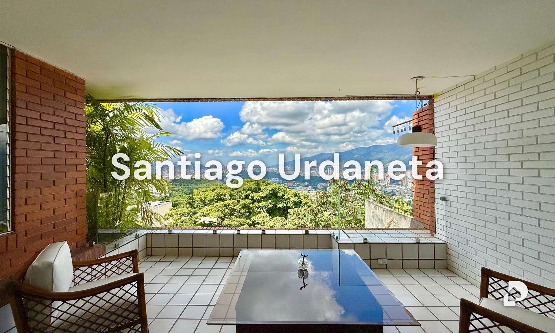 Casa en Colinas de Valle Arriba, Caracas – 1