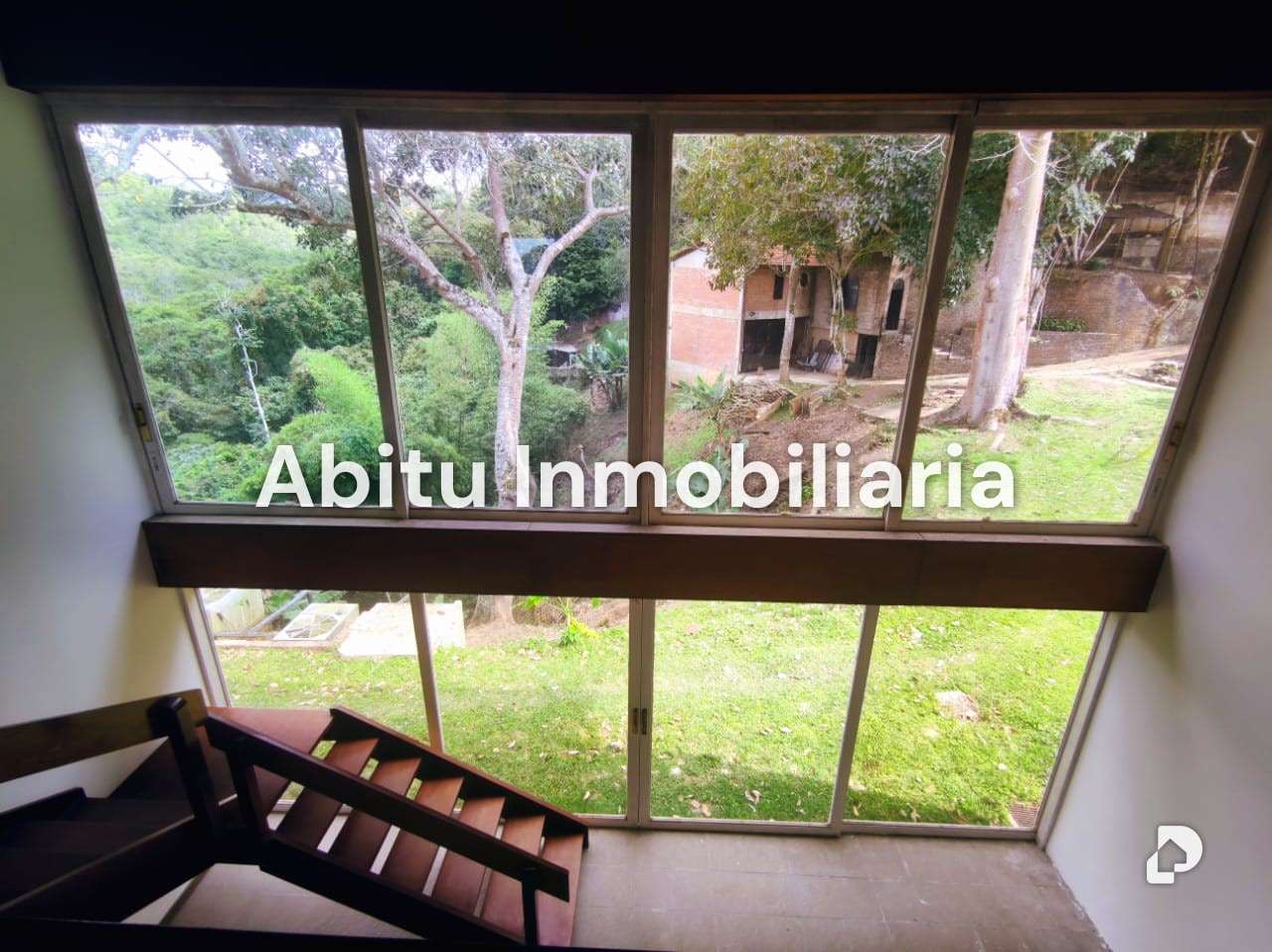 Casa en Los Guayabitos, Caracas – 8