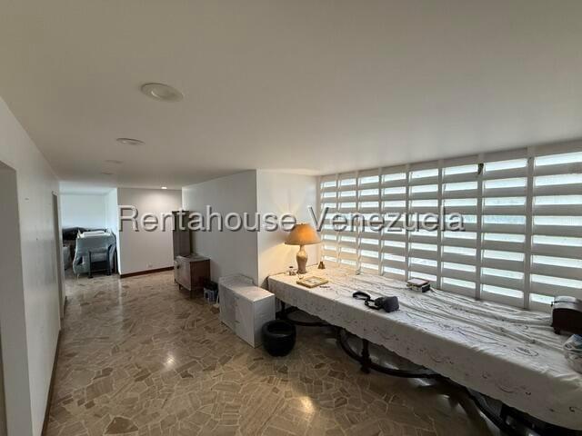 Apartamento en San Román, Caracas