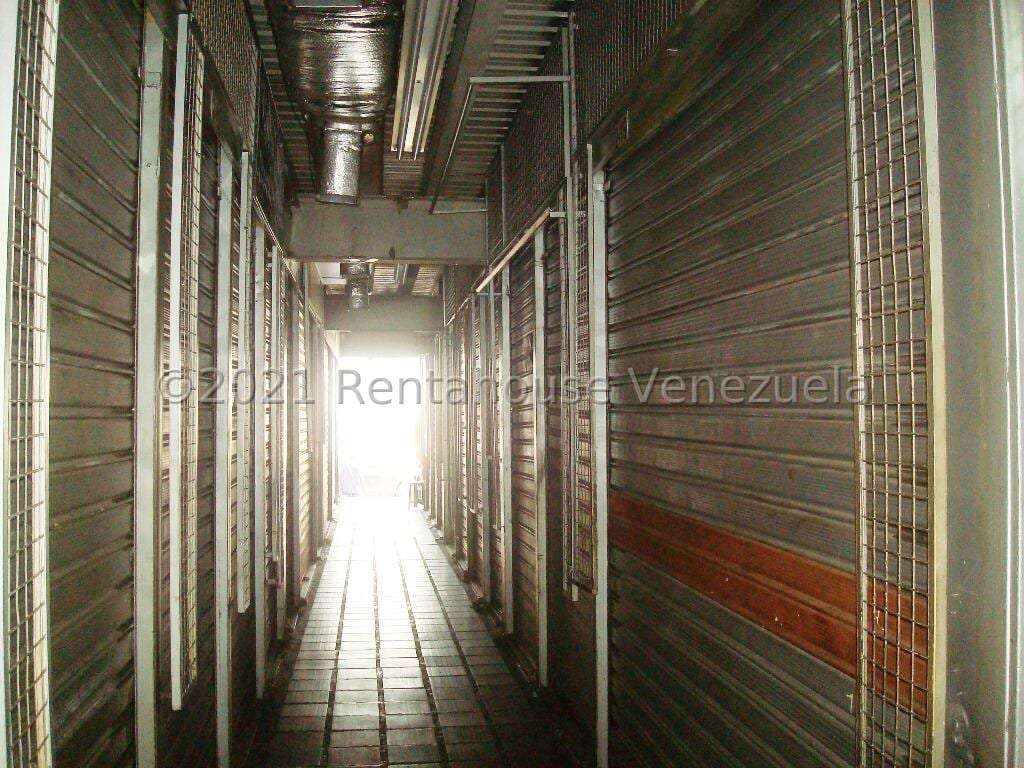 Edificio en Cementerio, Caracas